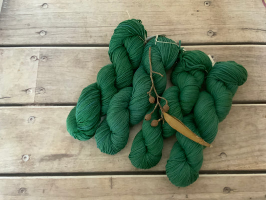 Jade River ooak - 8 ply merino and nylon sock yarn - Mangosteen 8