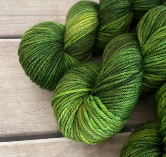 Woodland Fern ooak - Darjeeling DK sock yarn - 8 ply