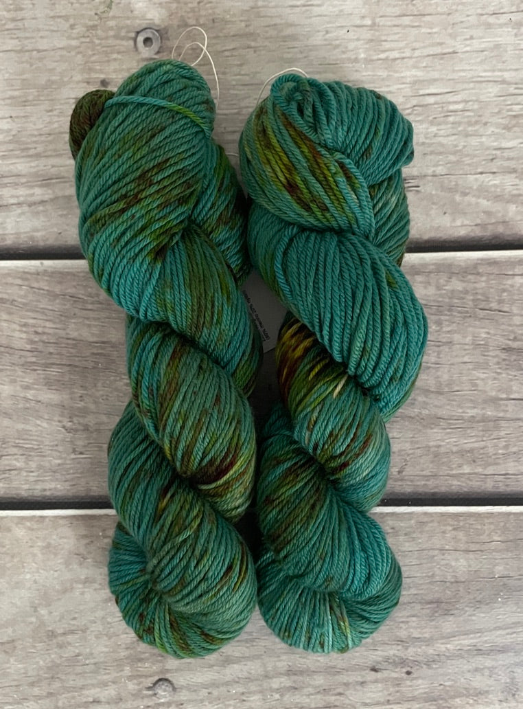 Deep Patina ooak - Darjeeling DK sock yarn - 8 ply