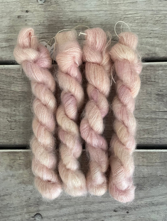 Rose Gold - 2 ply Silk / Mohair - Shui Yun (20g)