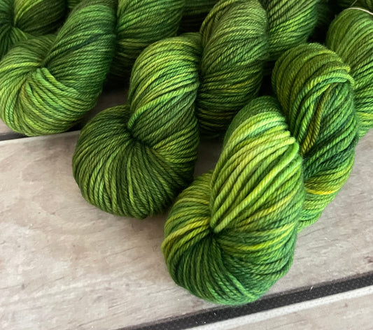 Woodland Fern ooak - Darjeeling DK sock yarn - 8 ply