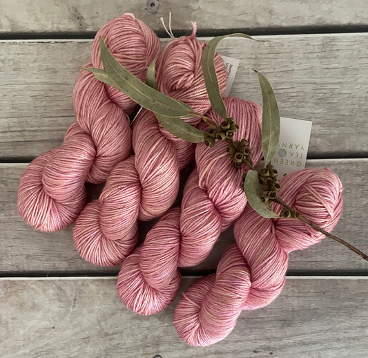 Berry Gold ooak - Jasmine 8 yarn - 8 ply