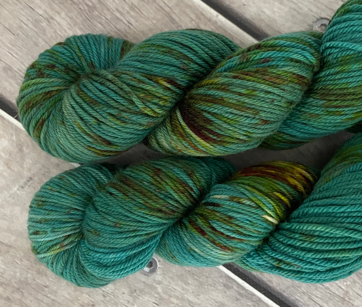 Deep Patina ooak - Darjeeling DK sock yarn - 8 ply