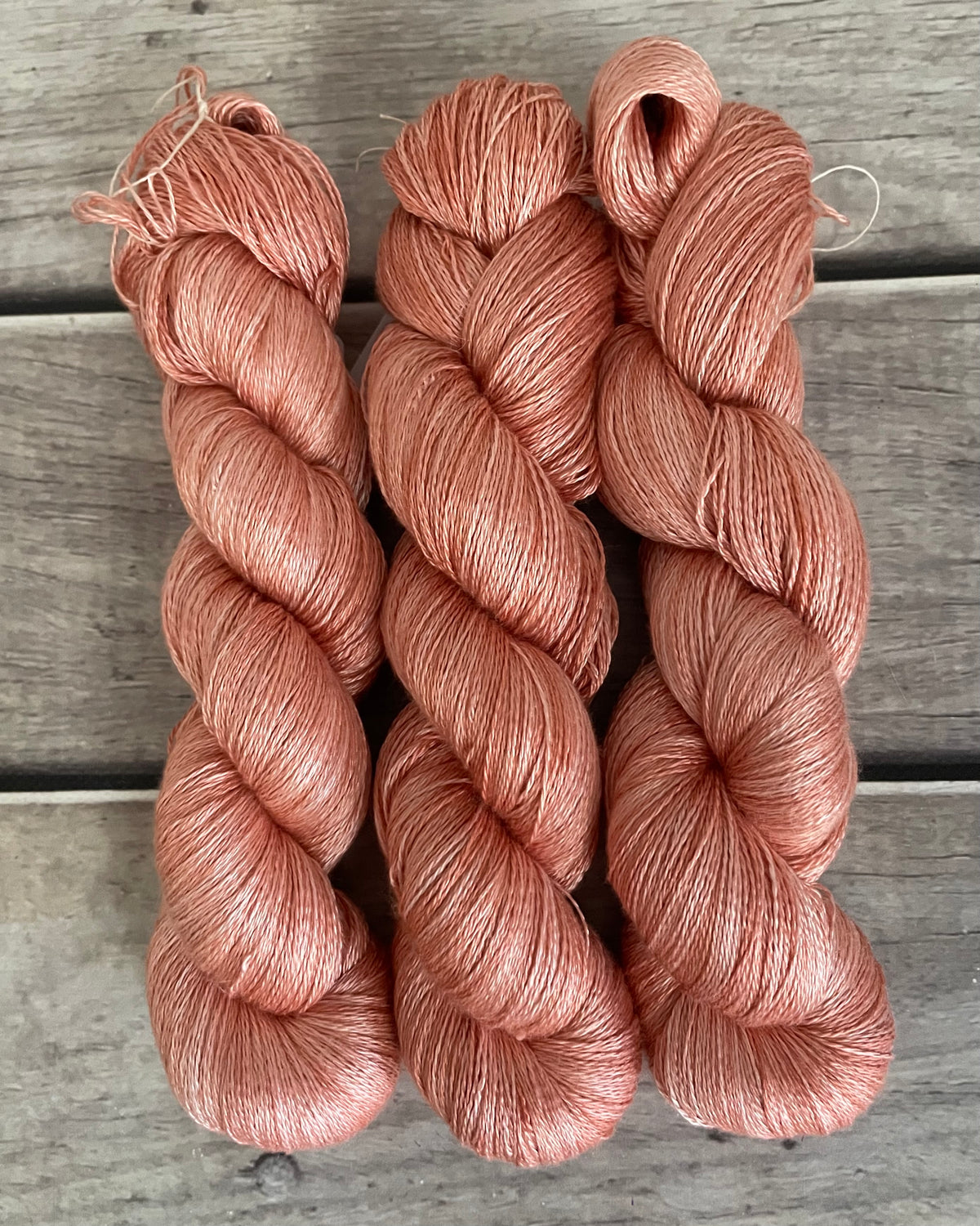 Sandalwood - 2 ply in Mulberry silk - Pekoe (l)