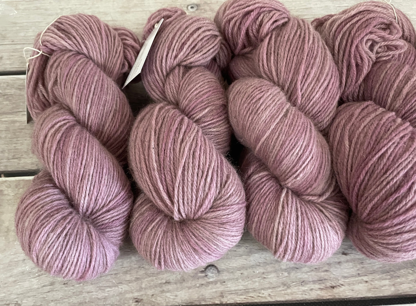 Tea Rose - merino/possom - 4 ply - Kawa Kawa