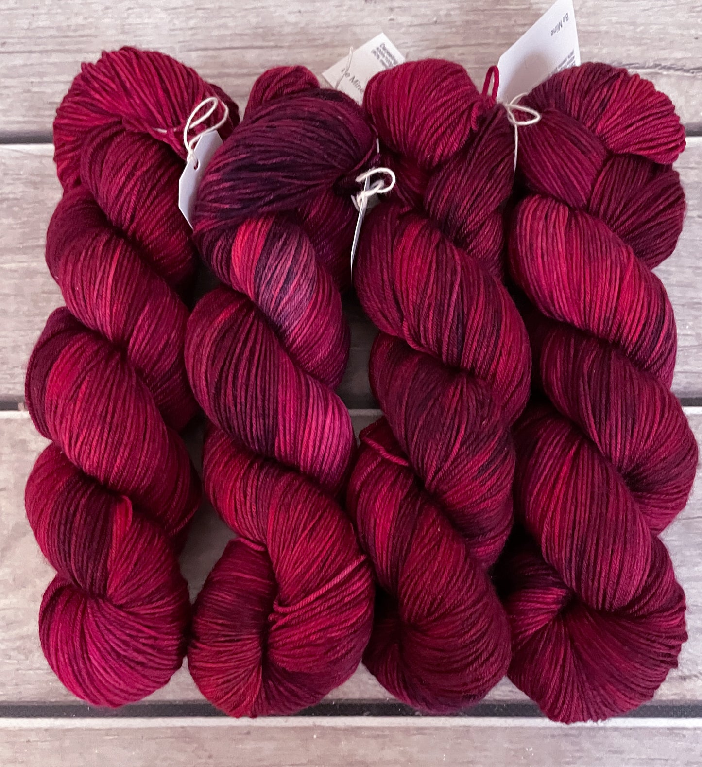 Be Mine - 4 ply merino/nylon sock yarn - Darjeeling f