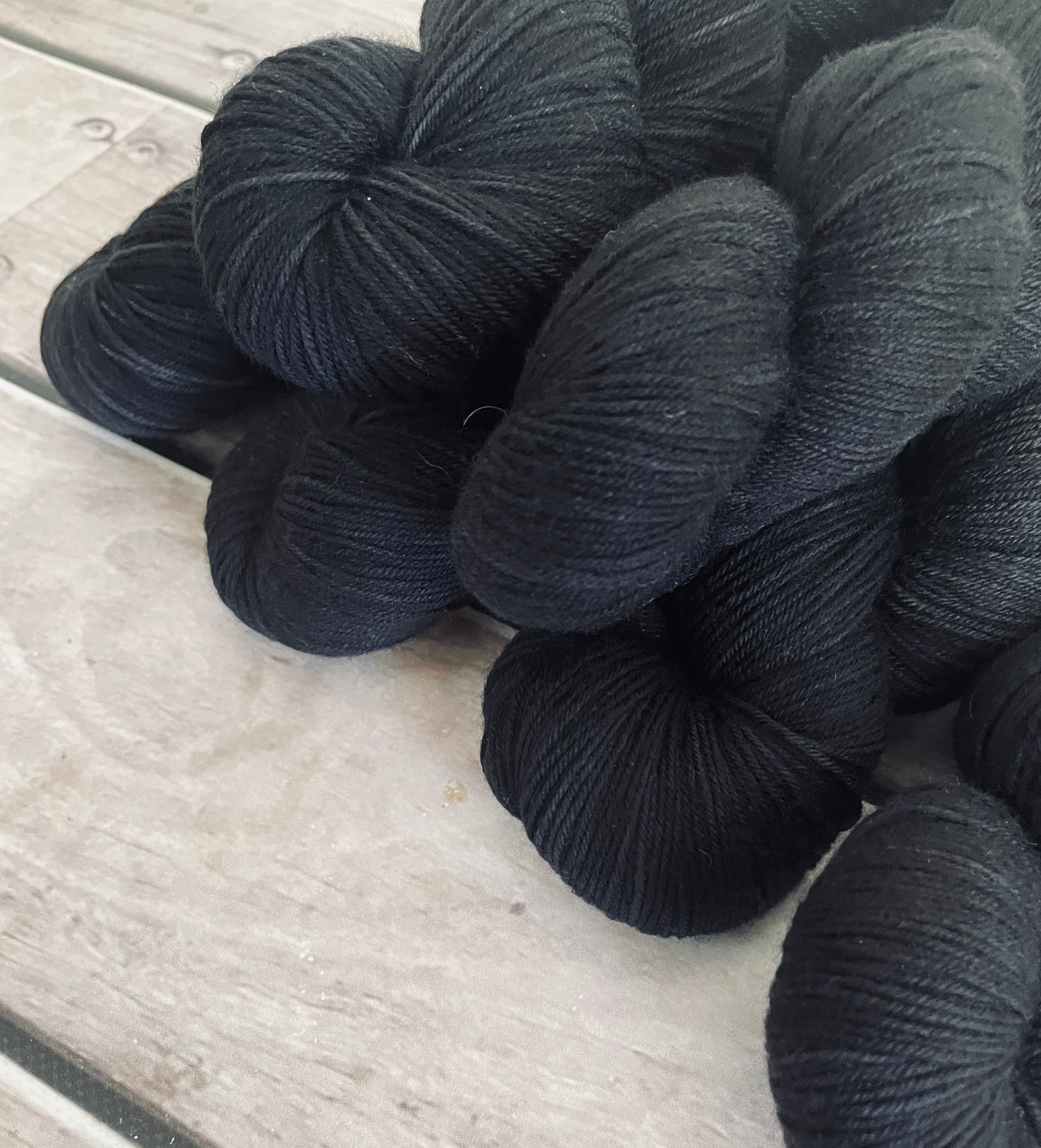 Raven - Darjeeling 4 ply sock yarn in merino and nylon