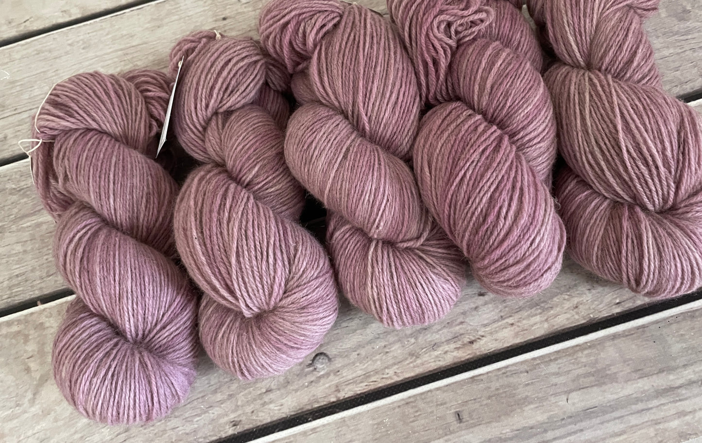Tea Rose - merino/possom - 4 ply - Kawa Kawa