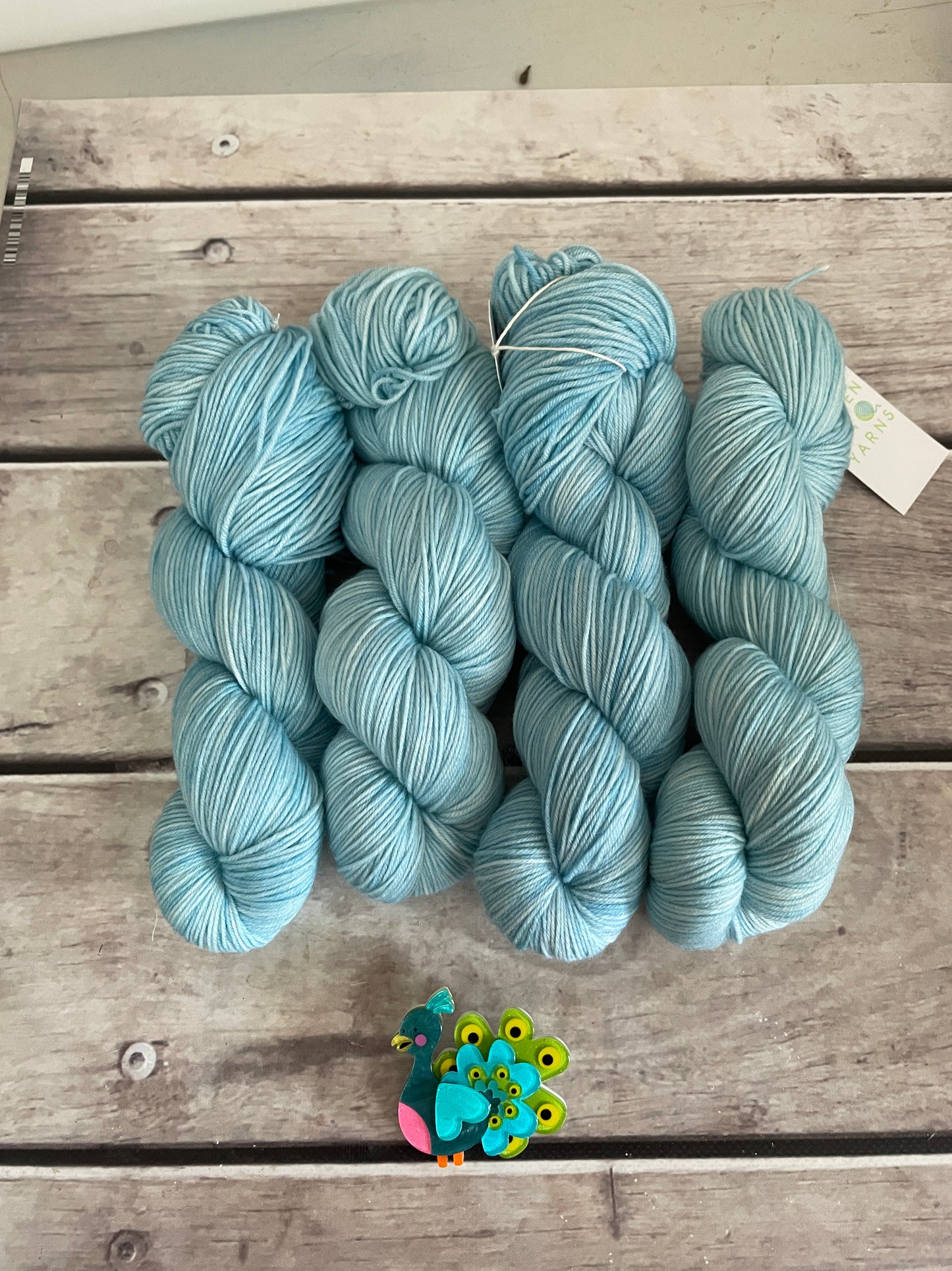 Sea Breeze - sock yarn in merino and nylon - Darjeeling