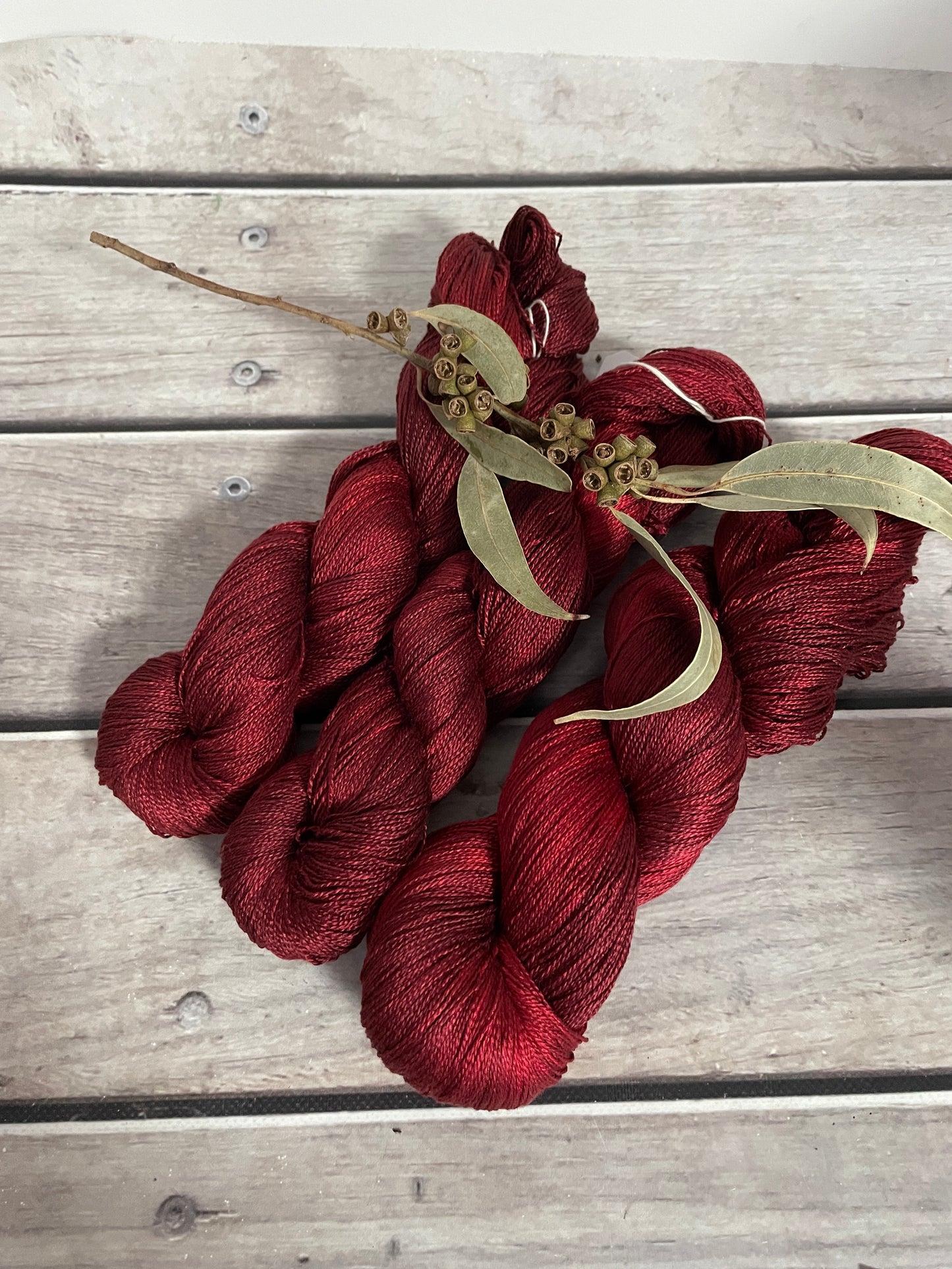 New Red - 3 ply in Mulberry silk - Ginseng hl