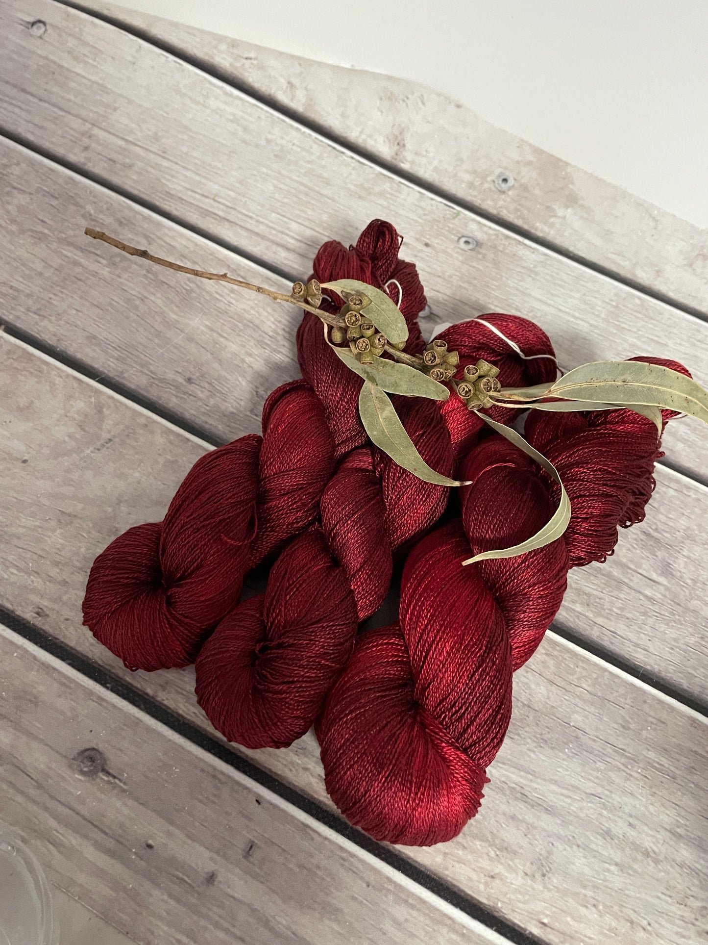 New Red - 3 ply in Mulberry silk - Ginseng hl