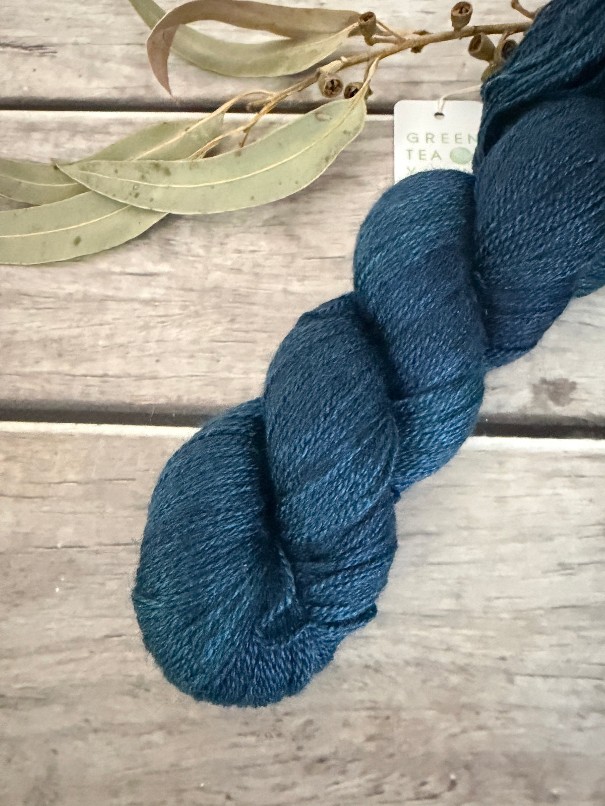 Midnight in Paradise - Merino/silk - 3 Ply - Jasmine 3
