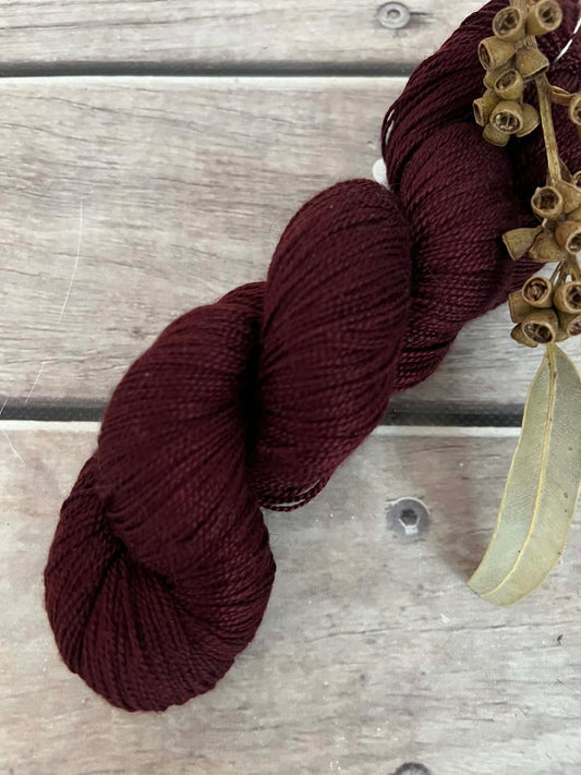 Dragons Blood - 4 ply pure silk yarn - Ginseng f