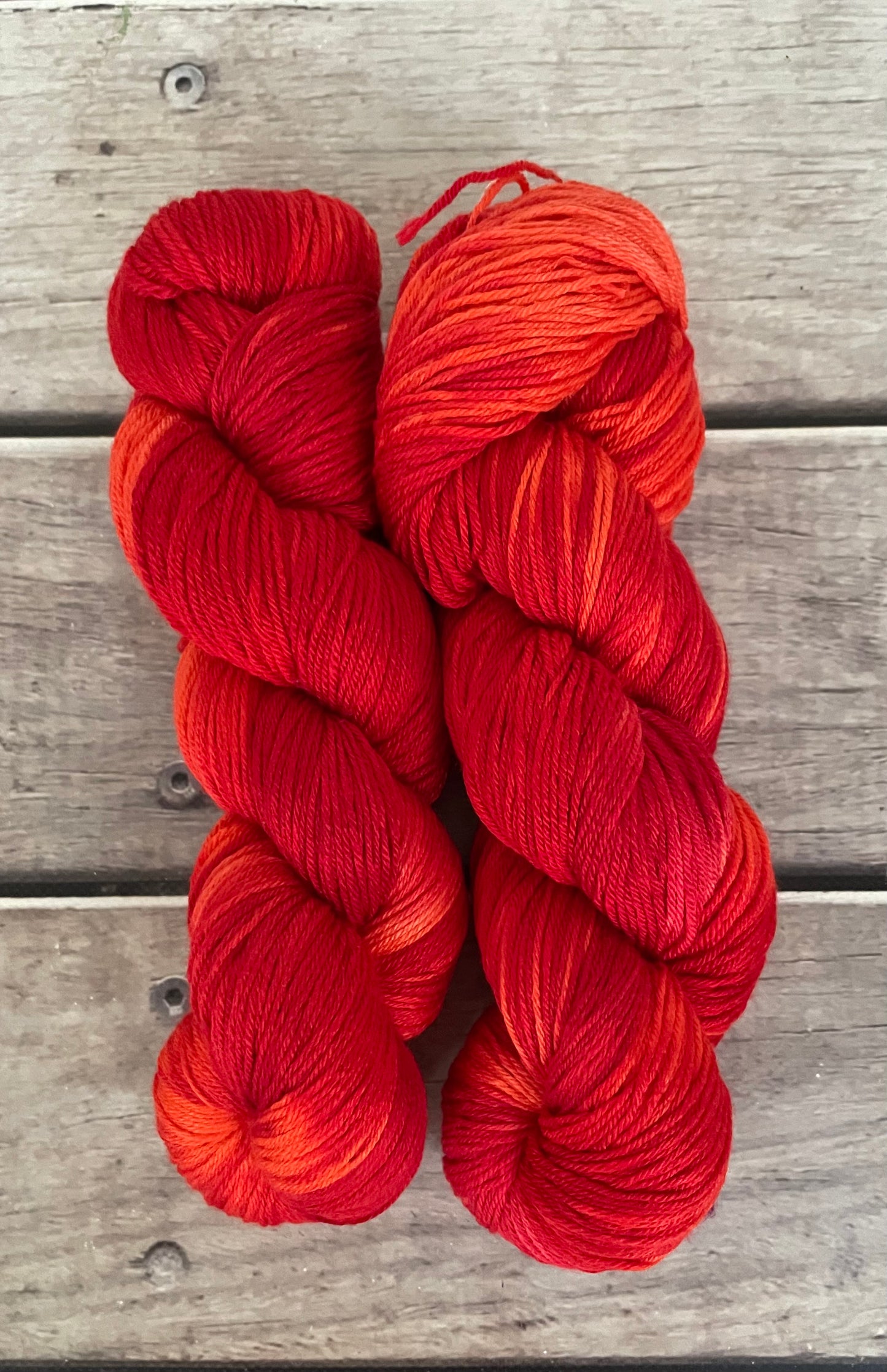 Hot Poker ooak  - 4ply/f - silk/merino yarn - Jasmine 4