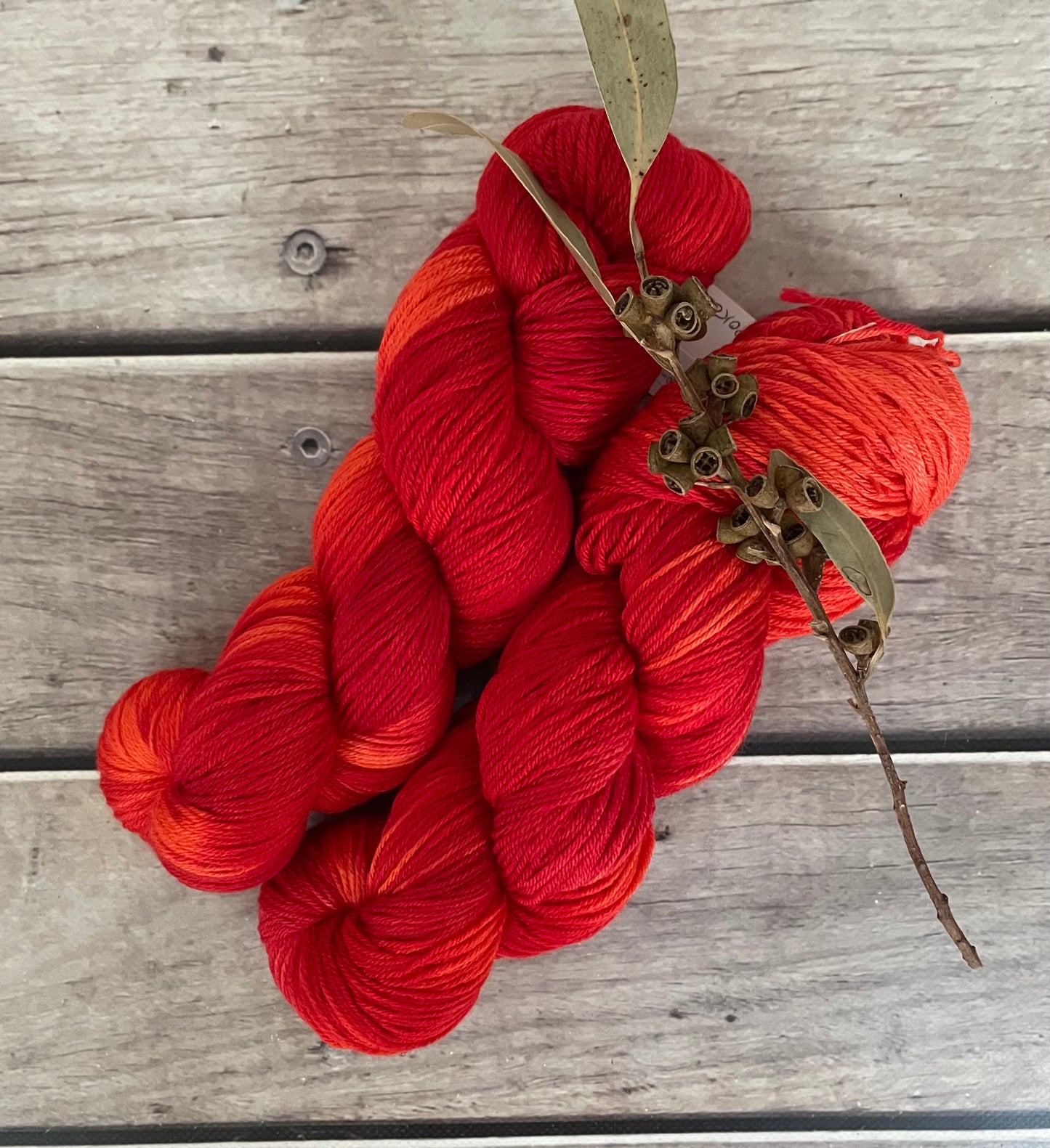 Hot Poker ooak  - 4ply/f - silk/merino yarn - Jasmine 4