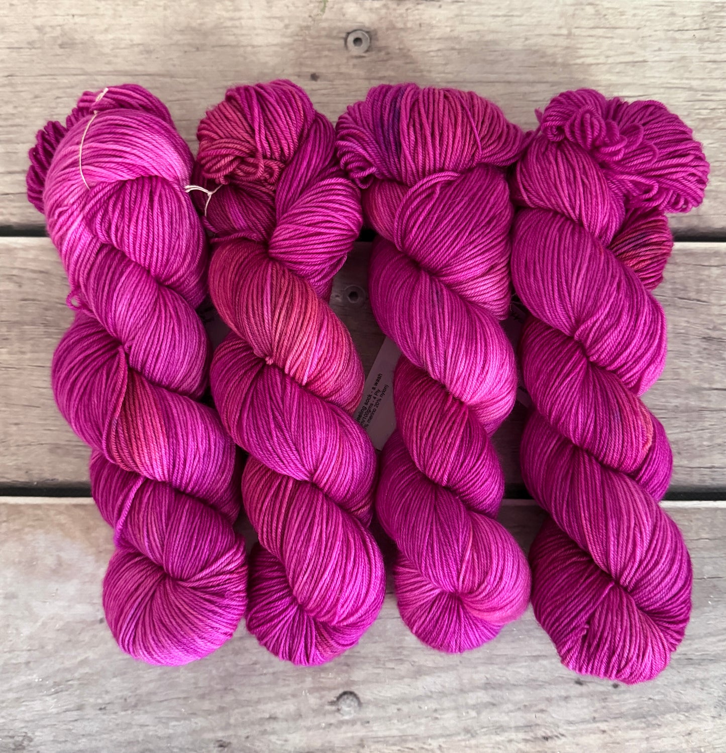 Peony Whisper ooak - 4 ply sock yarn in merino and nylon - Darjeeling 4