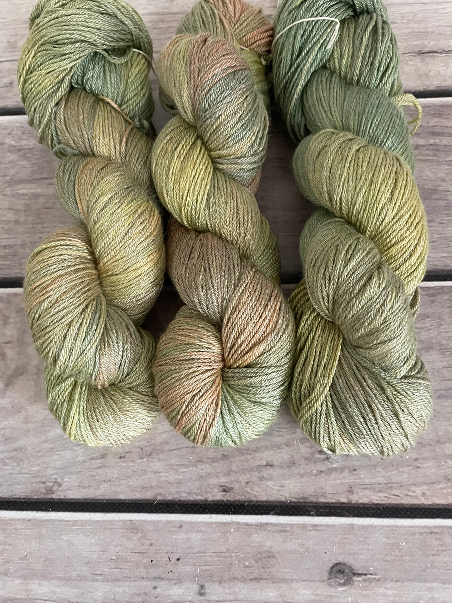 Gold Green- Merino/silk - 4 Ply - Jasmin4