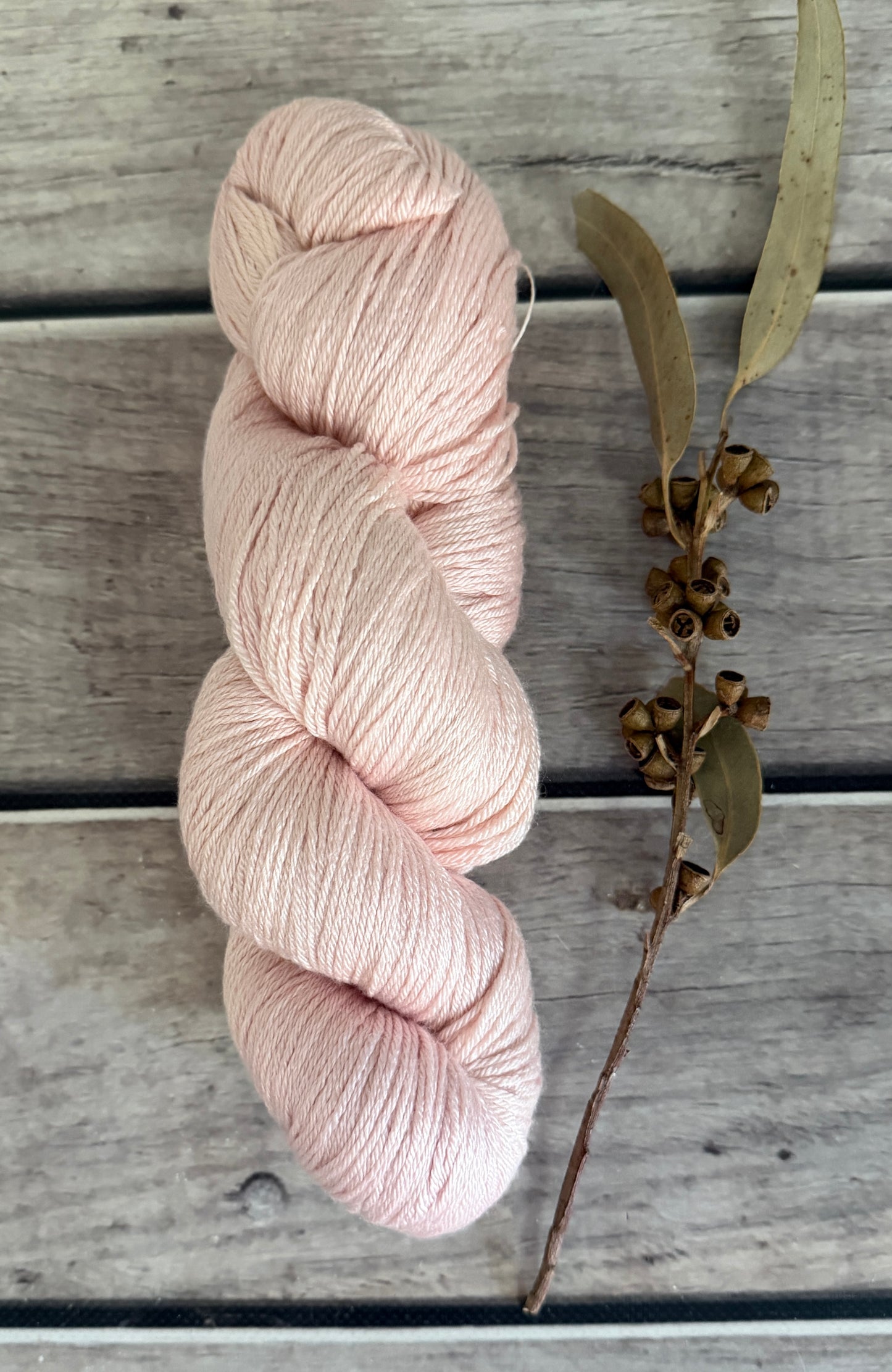 She sell Seashells - merino/silk - Jasmine f
