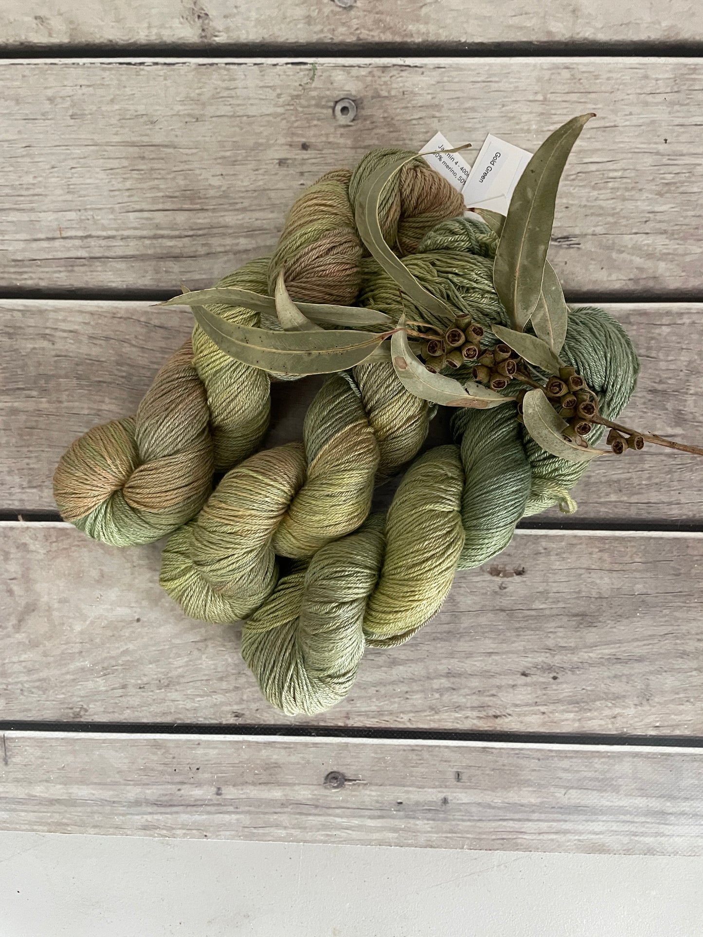 Gold Green- Merino/silk - 4 Ply - Jasmin4