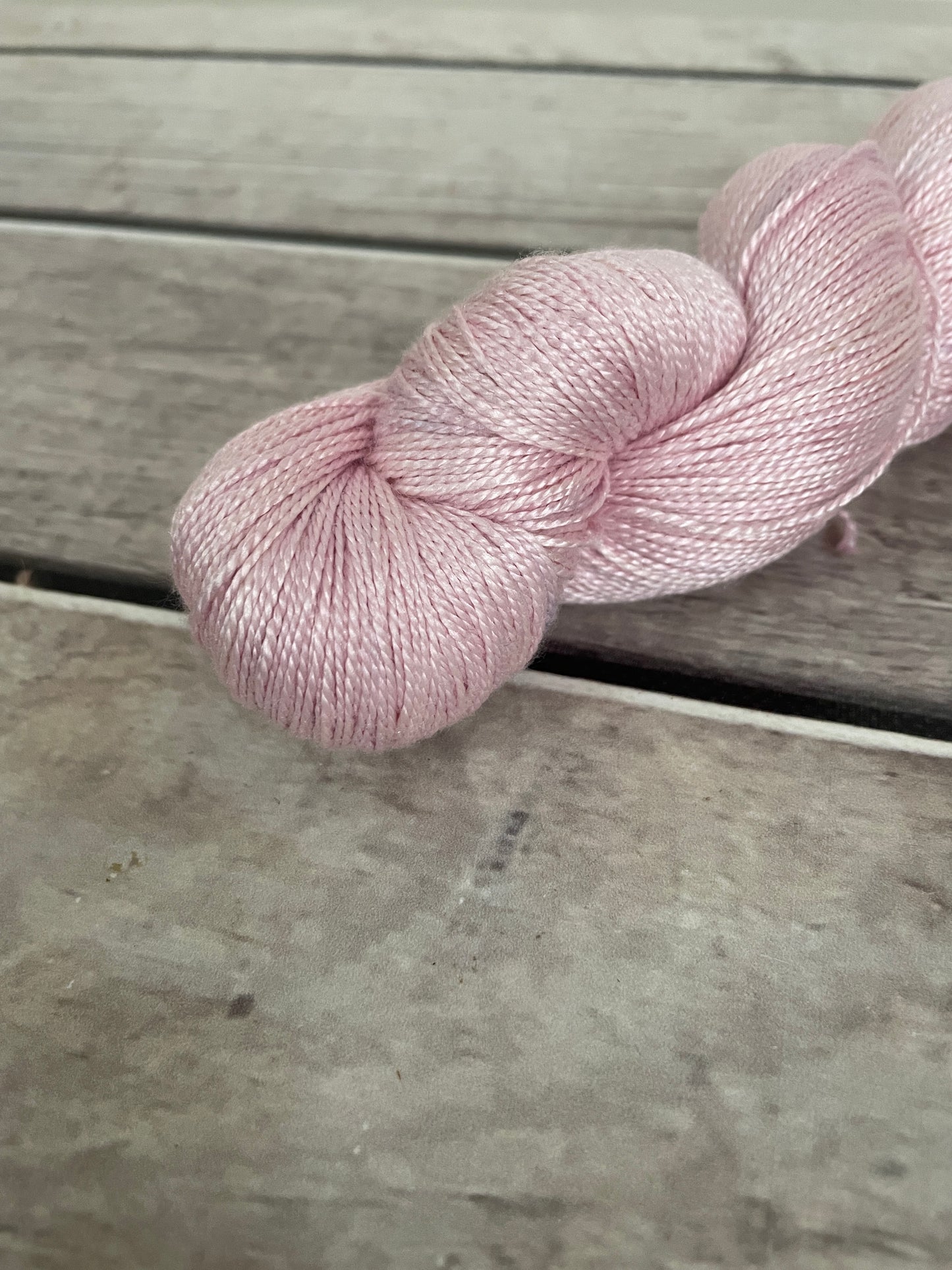 Pale Dragon - 4 ply in Mulberry silk - Ginseng f