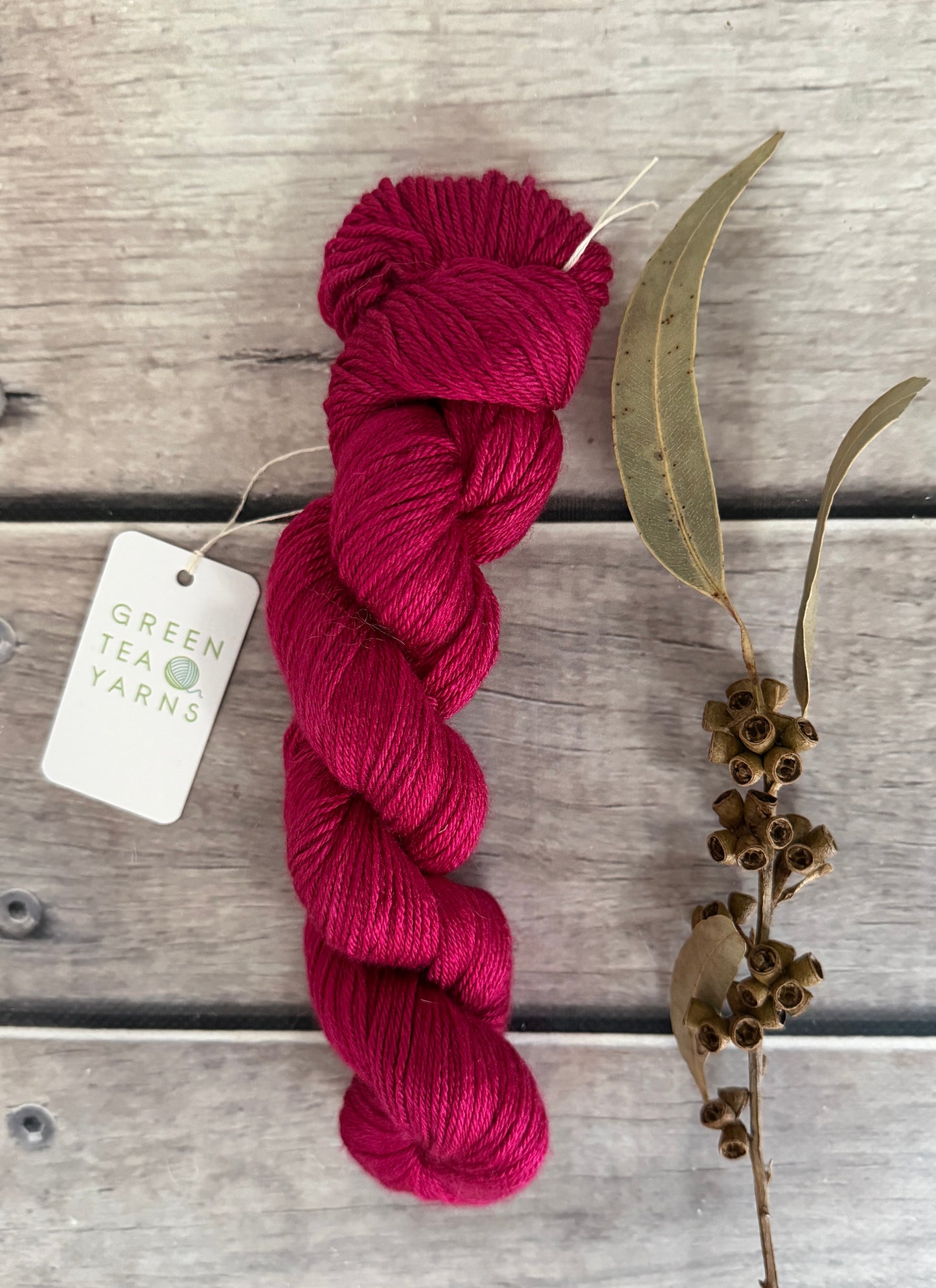 Bush Berries 50g - 4ply/fingering - silk and merino yarn - Jasmine 4