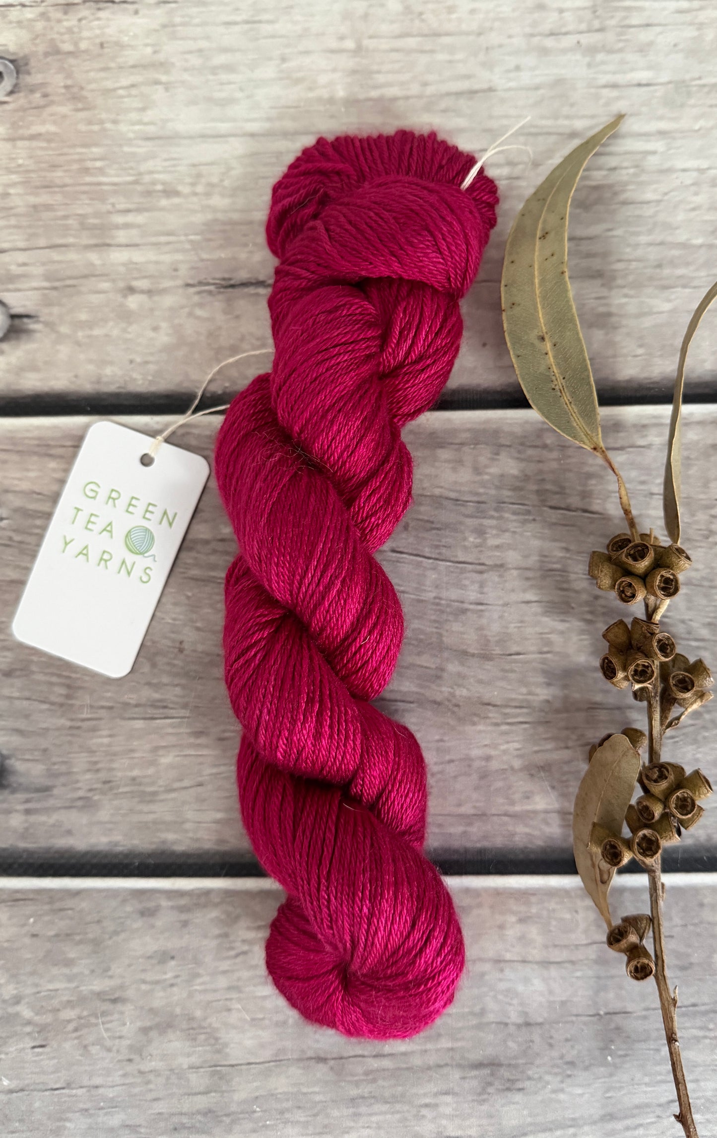 Bush Berries 50g - 4ply/fingering - silk and merino yarn - Jasmine 4