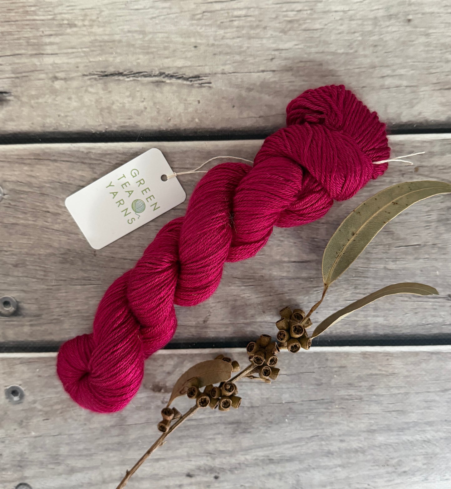 Bush Berries 50g - 4ply/fingering - silk and merino yarn - Jasmine 4