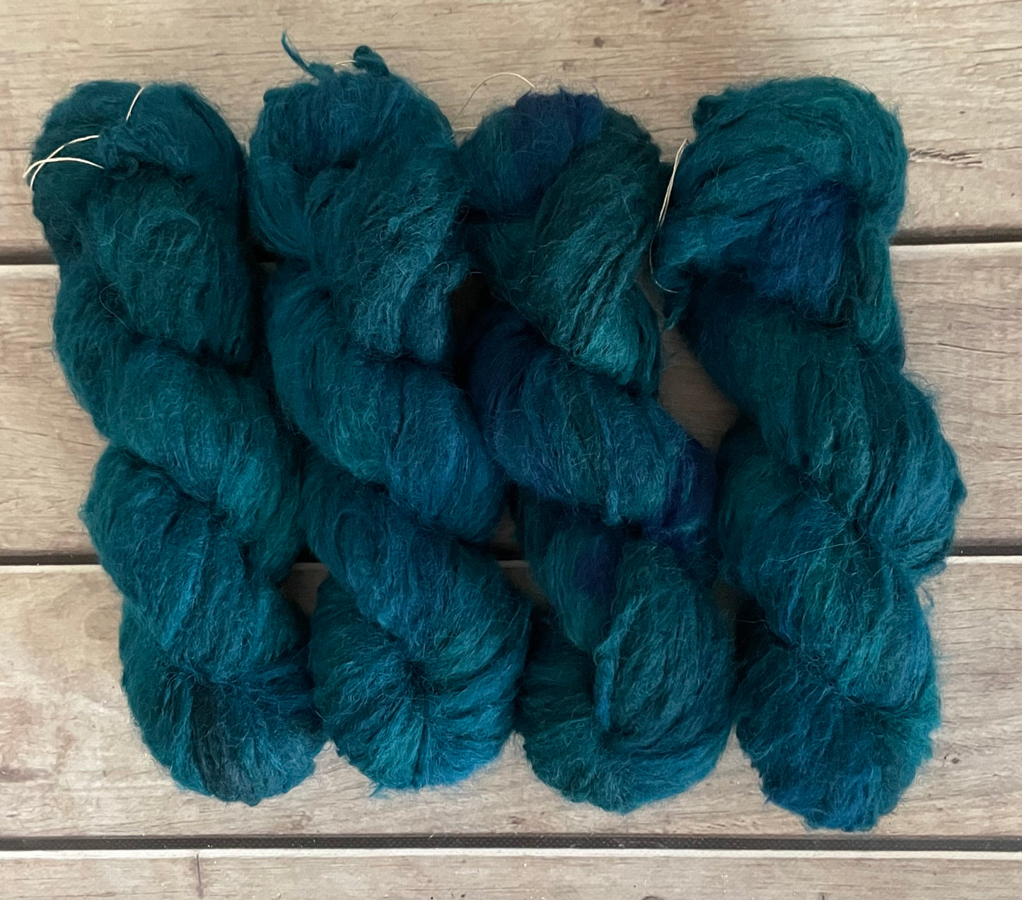 Vintage Button - 8 ply suri/silk fluff - Rosehip DK