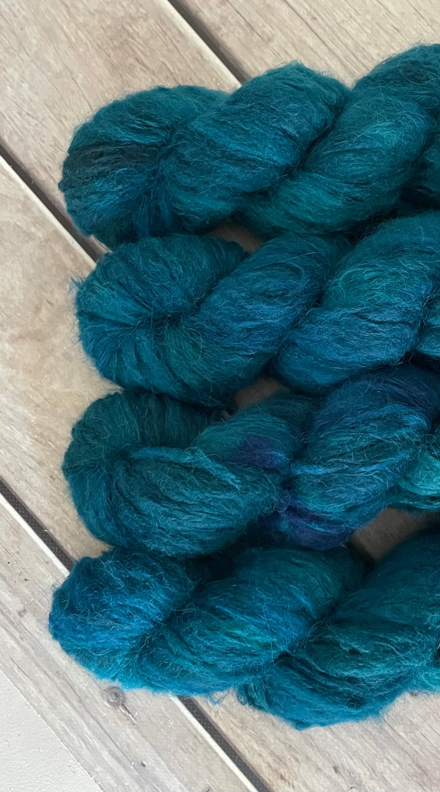 Vintage Button - 8 ply suri/silk fluff - Rosehip DK