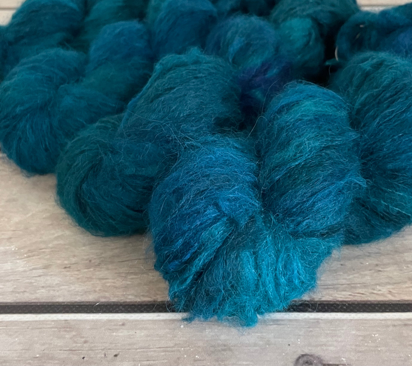 Vintage Button - 8 ply suri/silk fluff - Rosehip DK