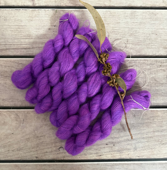 N. Rainbow #21 - 2 ply Silk / Mohair - Shui Yun (20g)