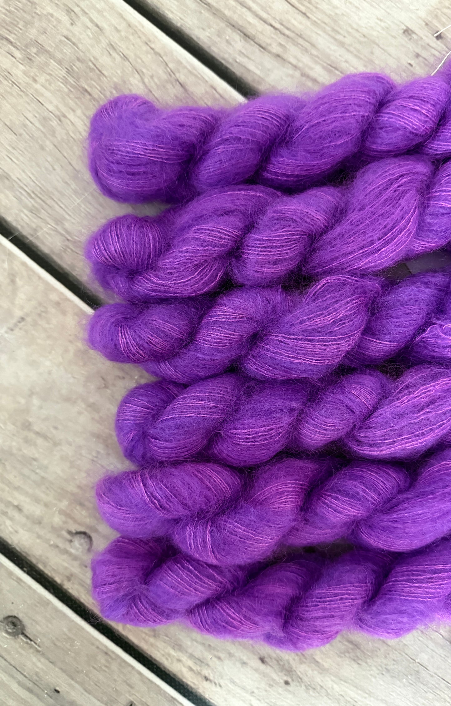 N. Rainbow #21 - 2 ply Silk / Mohair - Shui Yun (20g)