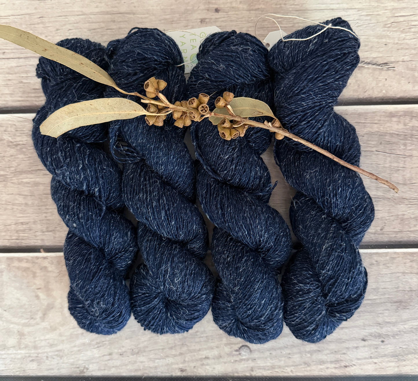 Midnight - merino/linen single - 5 ply - Sassafras