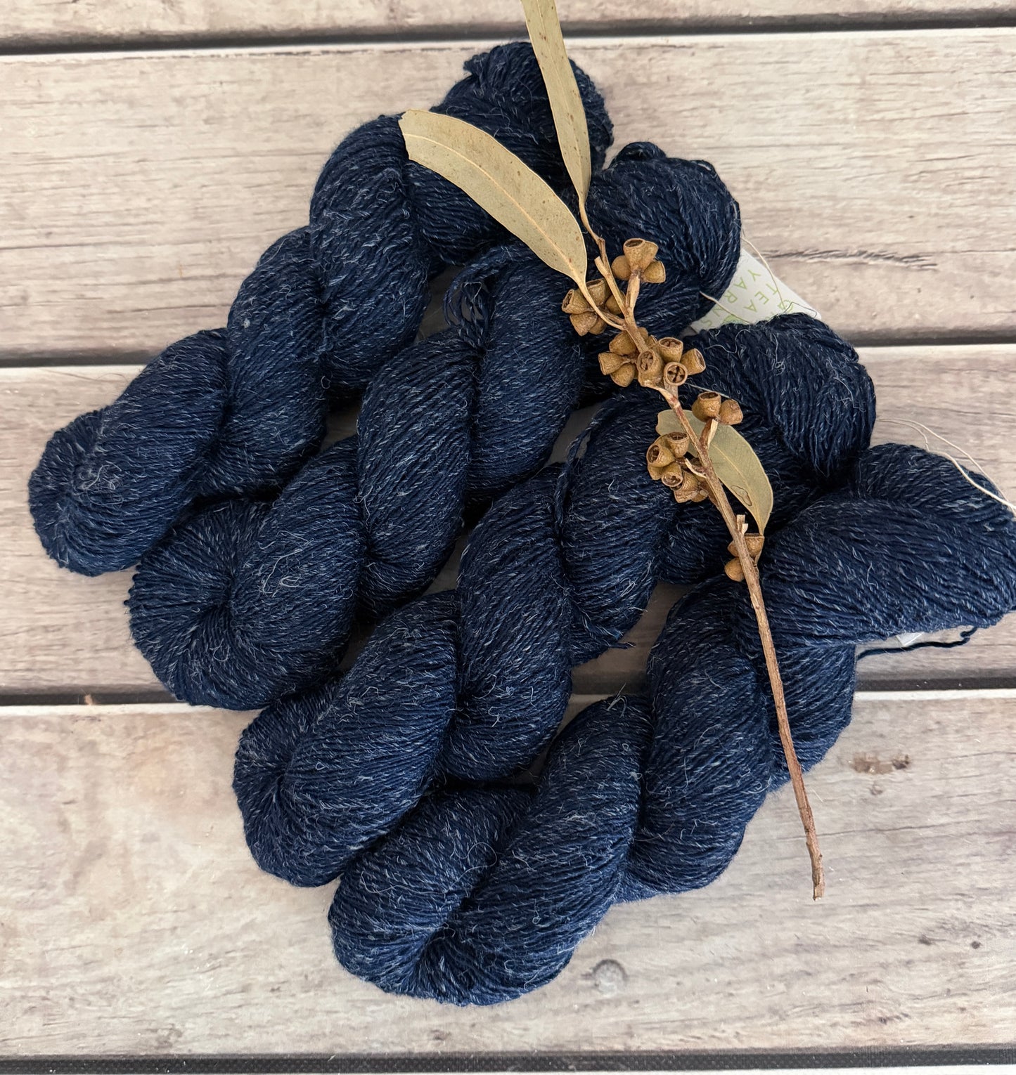 Midnight - merino/linen single - 5 ply - Sassafras