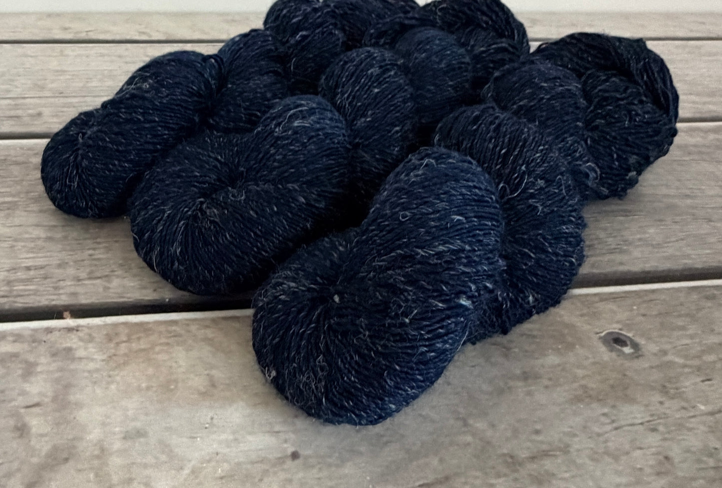 Midnight - merino/linen single - 5 ply - Sassafras