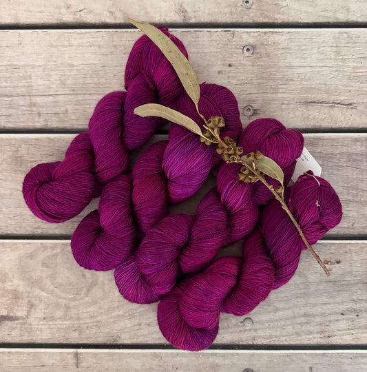 Wild Orchid - 4ply/fingering - silk/merino yarn - Jasmine 4