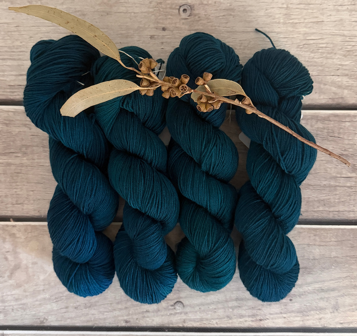 Vintage Button - 4 ply merino/nylon sock yarn - Darjeeling4