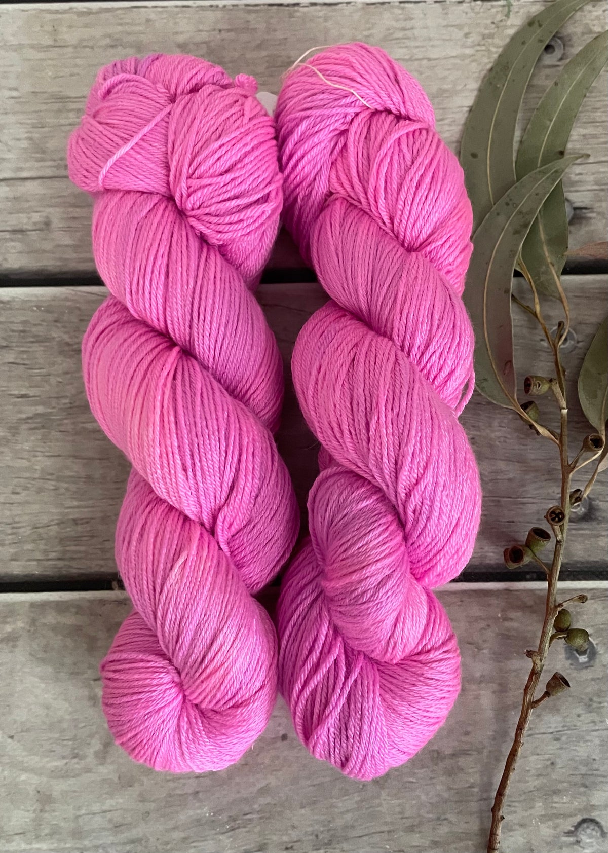 Neon Rainbow - Pink End Skein - 4ply/fingering - silk/merino yarn - Jasmine 4