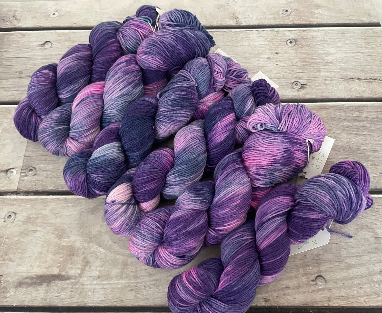 Tropical Sunrise ooak - Darjeeling sock yarn - 4 ply