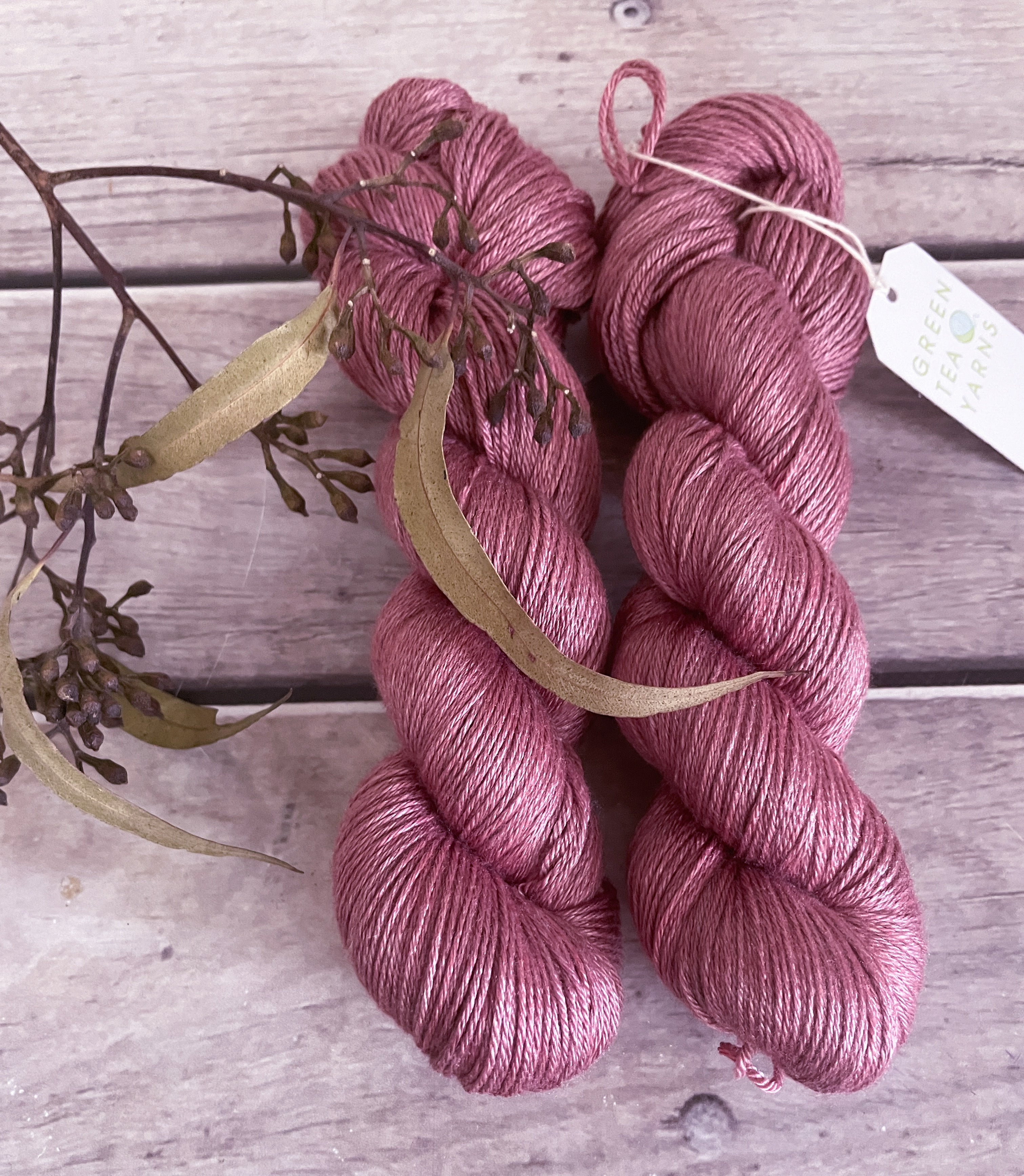 Ming Red - 4 Ply Silk & Merino - Jasmin 4 – Green Tea Yarns