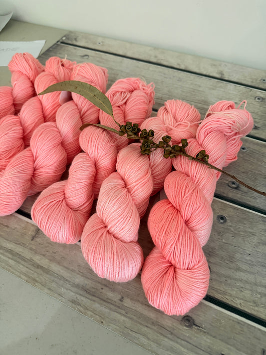 Pink Salt - 4ply/fingering - silk/merino yarn - Jasmine 4
