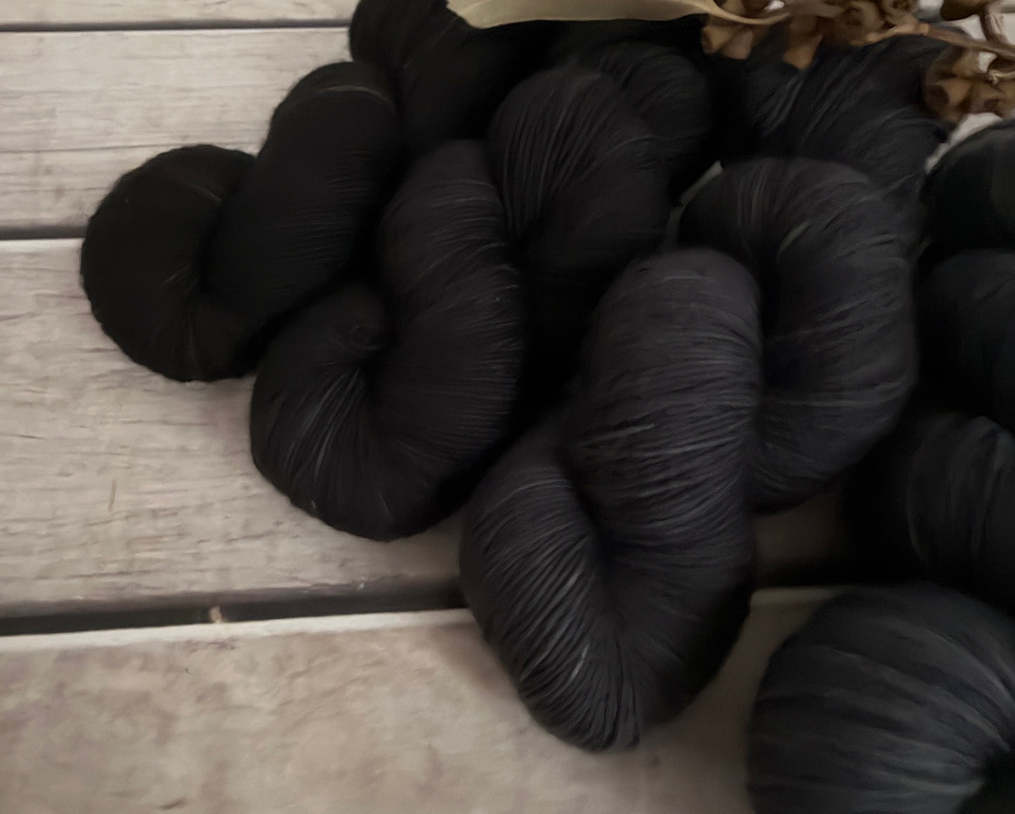 Echoes_ 5 skein fade_sw merino_Pine