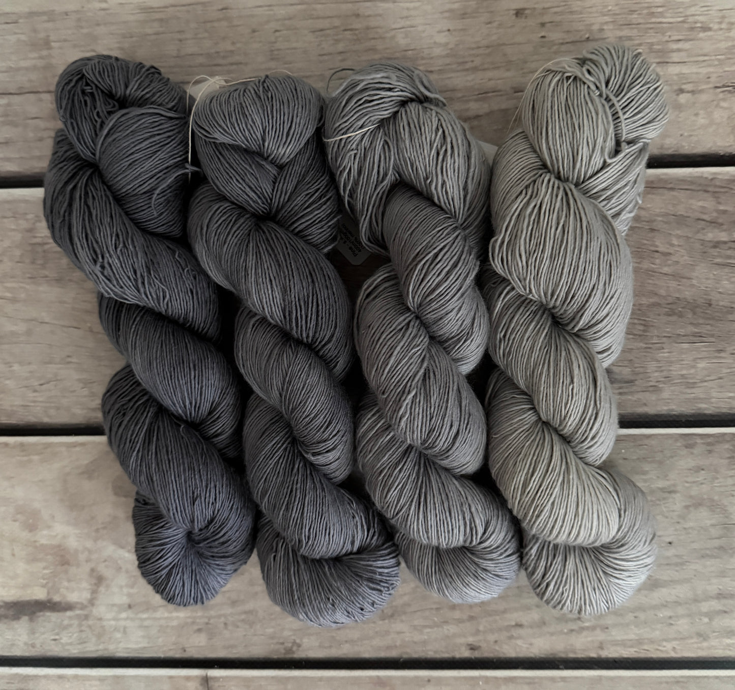 Hush_ 4 skein fade_ sw merino single _ Pine