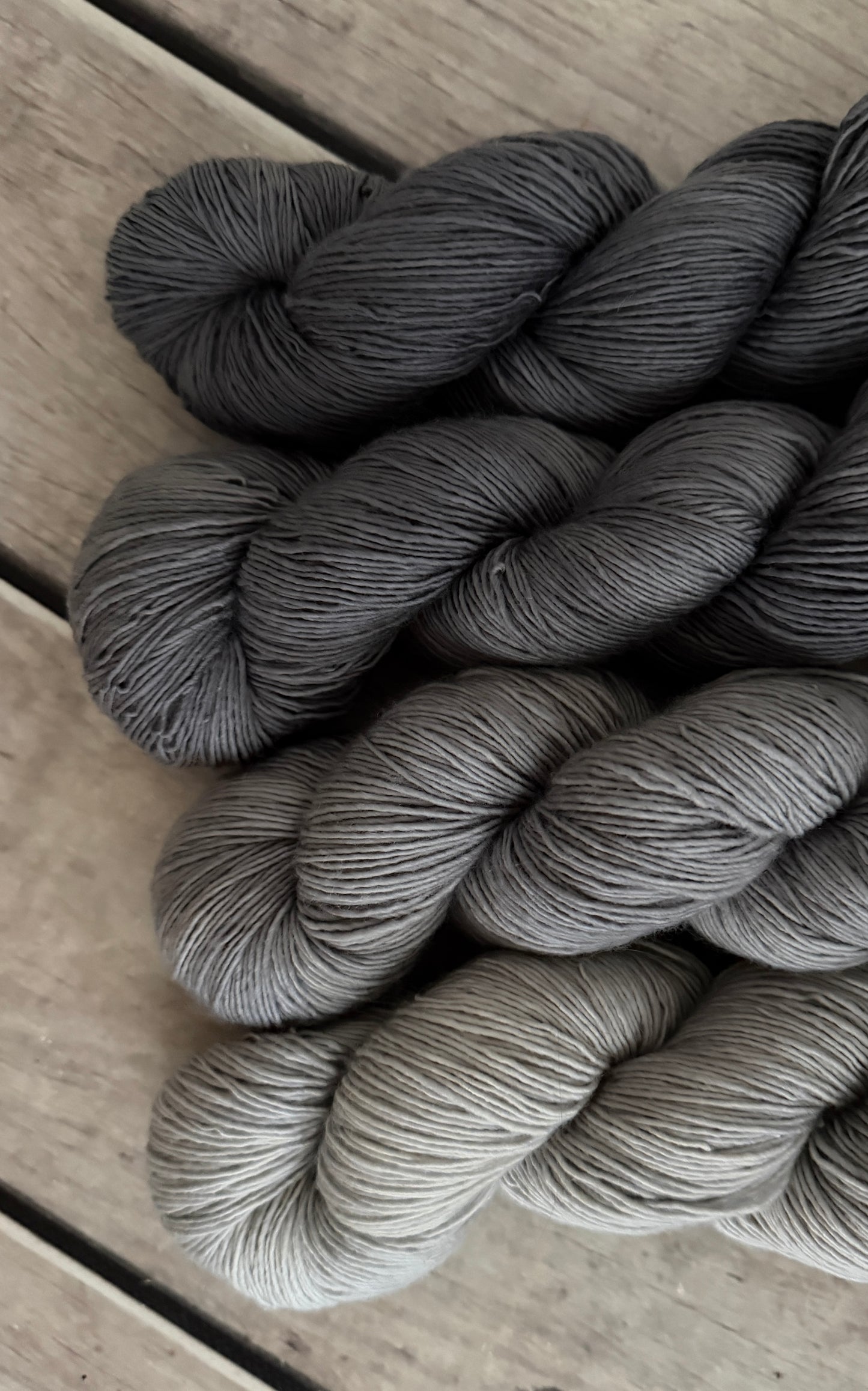 Hush_ 4 skein fade_ sw merino single _ Pine