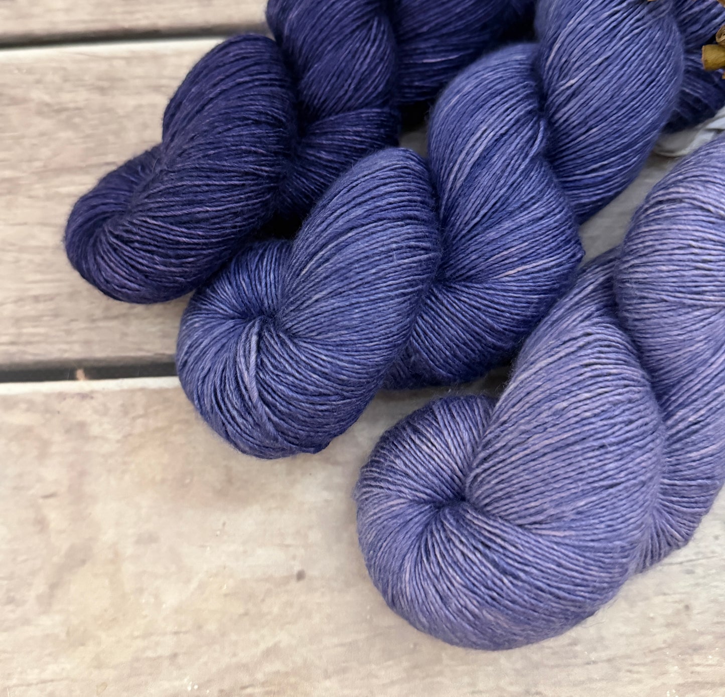Gloam - 3 skein set - 4 ply single/Osmanthus