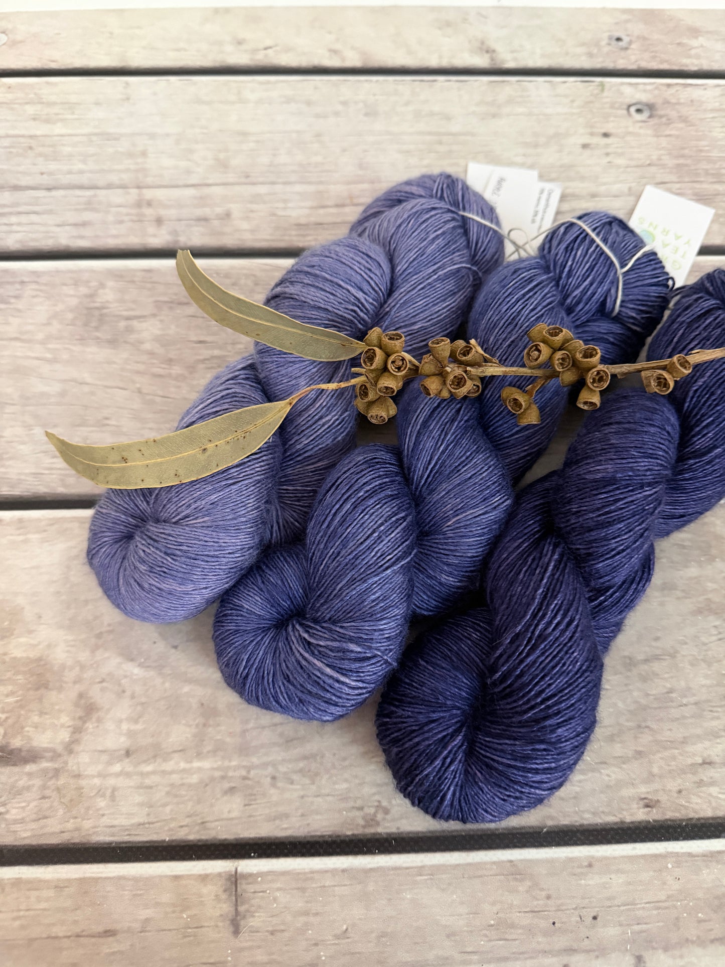 Gloam - 3 skein set - 4 ply single/Osmanthus