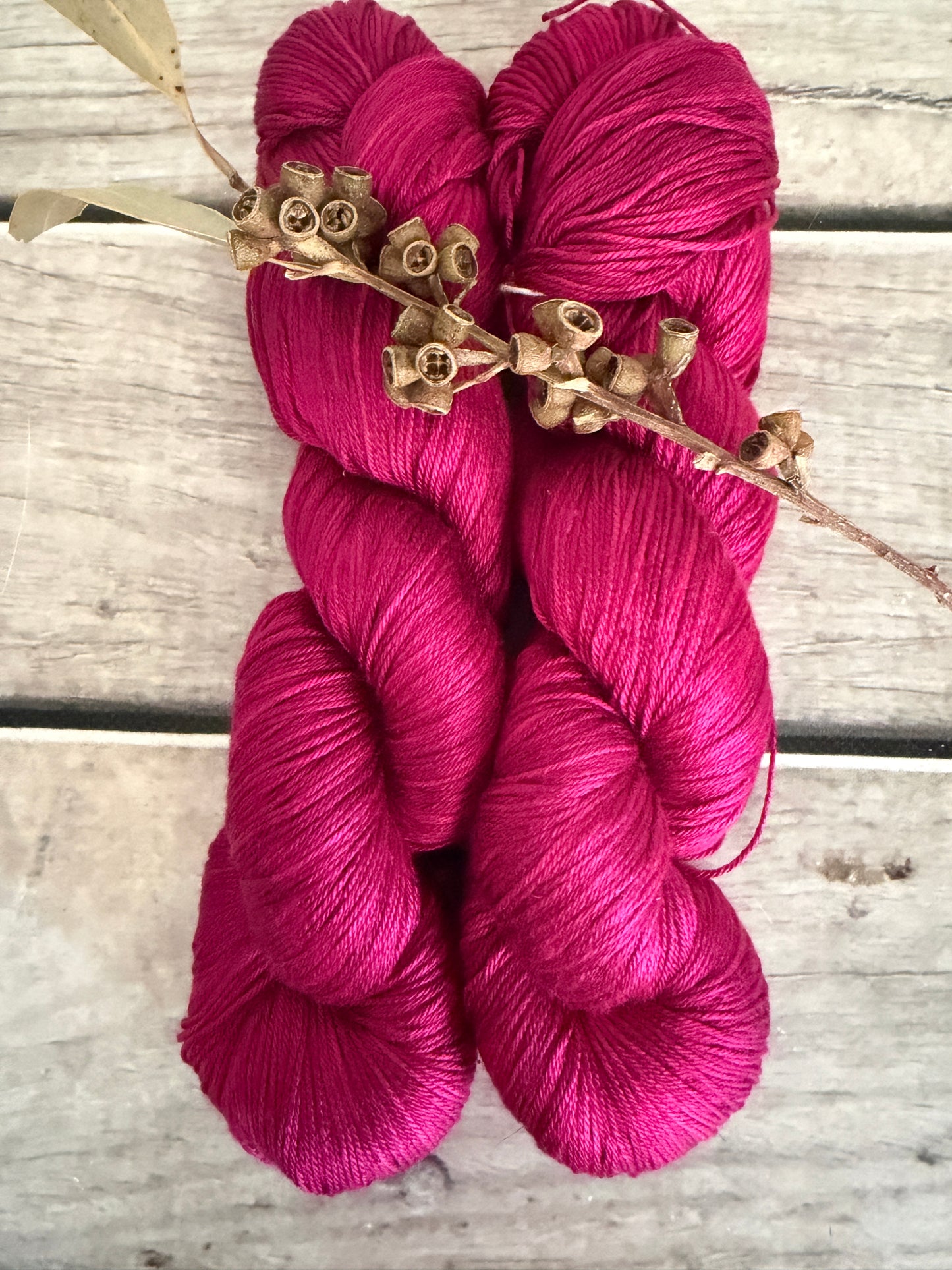 Bush Berries - 4 ply in Mulberry silk - Pekoe f