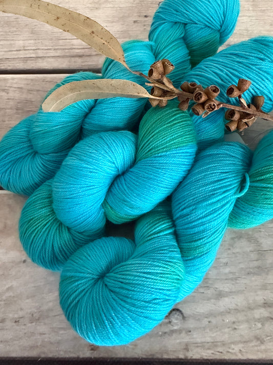 Neon Cuckoo Bee #2- 4 ply merino/nylon sock yarn - Darjeeling 4