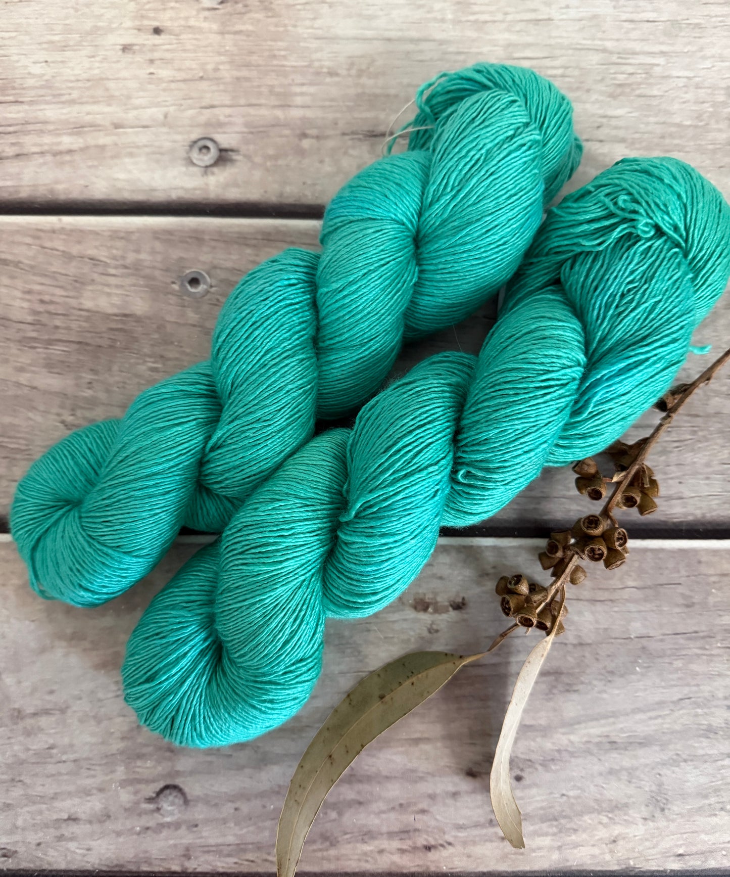 Neon Cuckoo Bee #2 - Merino/Silk 4 ply single - Osmanthus