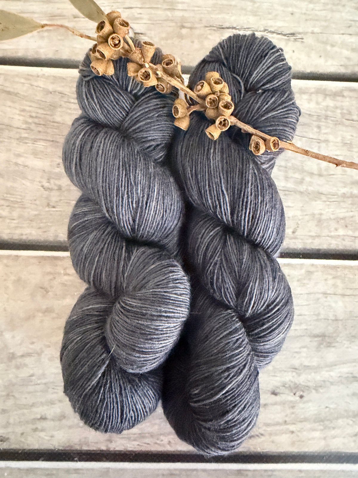Storm Crow ooak - sw 4 ply merino single _ Pine